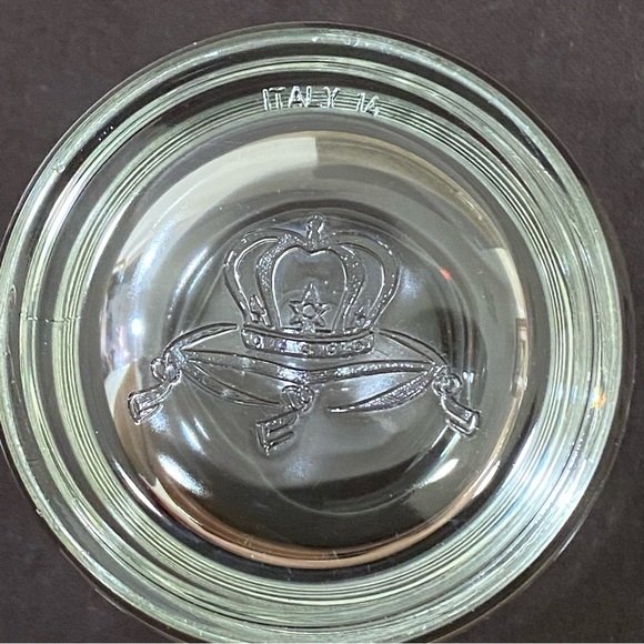 Crown Royal Embossed Logo on the Base Heavy Bottom Clear Whiskey Glasses - Picture 3 of 11